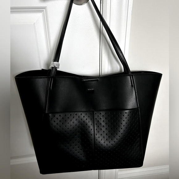 DKNY black tote bag - Picture 1 of 8